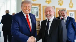 sobre-copa-do-mundo,-lula-brinca-com-trump:-“espero-que-voce-nao-venha-anular-o-visto-dos-jogadores-brasileiros”