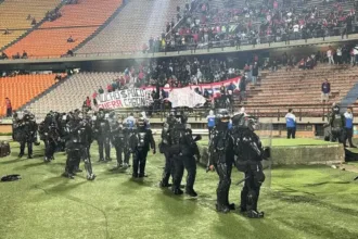 independiente-medellin-x-flamengo:-jogo-da-libertadores-e-cancelado-em-razao-de-tumulto-de-torcedores-do-time-colombiano
