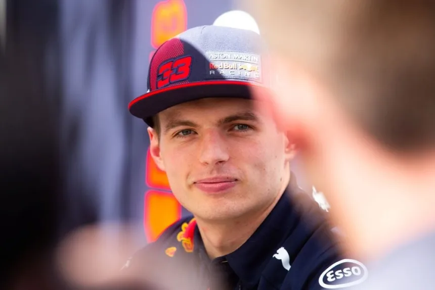 lando-norris-confirma-que-acompanhara-max-verstappen-nas-24-horas-de-nurburgring