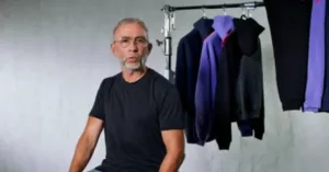 cofundador-da-superdry-e-condenado-a-oito-anos-por-estupro-na-inglaterra