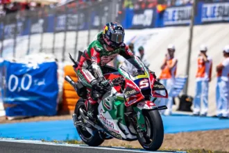 motogp:-zarco-lidera-segundo-treino-livre-na-franca;-diogo-moreira-termina-em-19o
