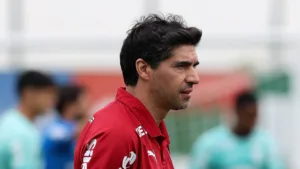 titular-do-palmeiras-e-diagnosticado-com-edema-na-coxa-e-pode-ser-desfalque-contra-remo-–-nosso-palestra