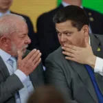 alcolumbre-promulga-lei-que-reduz-pena-de-bolsonaro-apos-lula-deixar-prazo-expirar-–-o-globo