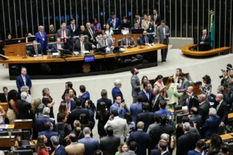 o-que-muda-com-a-lei-da-dosimetria-e-como-bolsonaro-pode-se-beneficiar