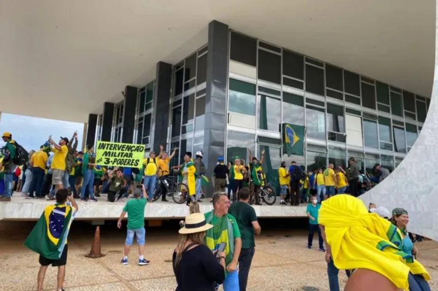 lei-da-dosimetria:-condenados-devem-recorrer-ao-stf-para-reduzir-pena