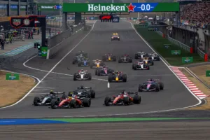 f1:-alonso-aponta-problema-no-cambio-da-aston-martin-apos-miami,-apesar-da-melhora-na-confiabilidade