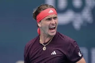 alexander-zverev-supera-altmaier-em-sets-diretos-na-estreia-no-masters-de-roma