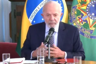 lula-se-reune-com-trump-na-casa-branca-com-comitivas-economicas-de-peso