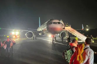 aeroporto-de-denver-confirma-que-pedestre-morreu-atropelado-por-aviao