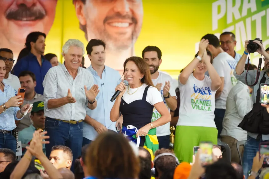 “cuidar-das-pessoas-tambem-e-fazer-politica”,-diz-gracinha-caiado-ao-defender-pre-candidatura-ao-senado