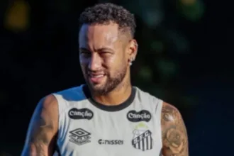 craque-ronaldinho-gaucho-avalia-convocacao-de-neymar-a-selecao-para-copa-do-mundo-2026-e-elogia-talento