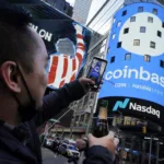 coinbase-anuncia-demissao-de-14%-da-equipe-em-plano-para-reduzir-custos-e-focar-em-ia