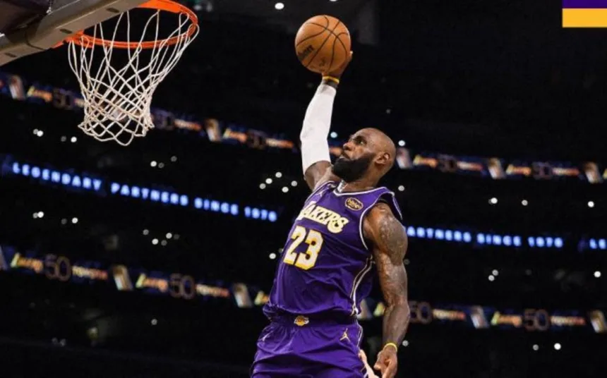 lakers-enfrentam-oklahoma-na-nba-sob-pressao-e-possivel-despedida-de-lebron-james
