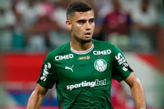 palmeiras-monitora-andreas-pereira-apos-entrada-dura-em-empate-contra-o-remo