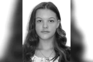 mae-faz-homenagem-a-adolescente-que-morreu-em-anapolis-e-nega-que-filha-estava-embriagada