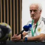 a-um-mes-da-copa-do-mundo,-tecnico-pede-demissao-da-selecao-de-curacao
