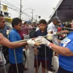 ‘por-essa-ninguem-esperava’:-prefeitura-serve-bolo-no-pote-no-aniversario-de-aparecida-e-moradores-reagem