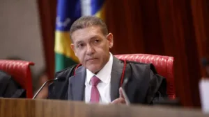 nunes-marques-assume-tse-em-meio-a-tensao-entre-os-poderes;-entenda