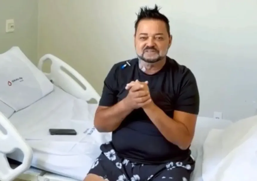 cantor-ray-recebe-alta,-agradece-oracoes-e-fala-em-voltar-aos-palcos