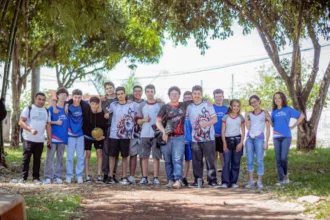 professor-de-goiania-transforma-aula-sobre-globalizacao-em-curta-metragem-com-alunos-do-9o-ano