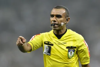 dewson-fernando-comanda-arbitragem-de-vila-nova-x-anapolis-pela-semifinal-da-copa-centro-oeste