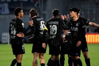 psg-vence-confronto-direto-e-conquista-pentacampeonato-seguido-do-campeonato-frances