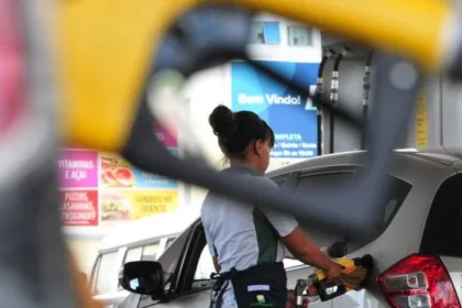 procon-notifica-postos-apos-aumento-de-r$-0,50-no-preco-da-gasolina-em-jatai