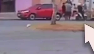 video:-homem-e-executado-a-tiros-a-luz-do-dia-na-vila-mutirao,-em-goiania