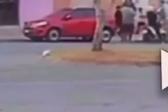 video:-homem-e-executado-a-tiros-a-luz-do-dia-na-vila-mutirao,-em-goiania