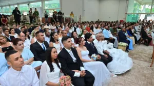 com-mais-de-200-casais,-trindade-realiza-edicao-do-casamento-comunitario-2026