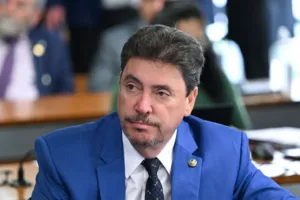 wilder-morais-sai-em-defesa-de-flavio-bolsonaro-apos-divulgacao-de-audios-sobre-filme-biografico
