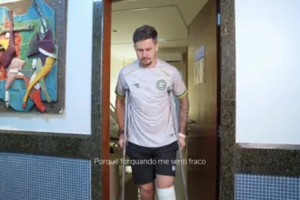 goias-anuncia-inicio-das-vendas-de-nova-camisa-inspirada-na-romaria-do-divino-pai-eterno