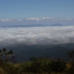 homem-morre-ao-cair-de-penhasco-no-topo-do-mundo-–-estado-de-minas