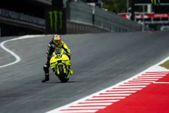 em-corrida-marcada-por-acidentes,-fabio-di-giannantonio-vence-gp-da-catalunha-de-motogp;-diogo-moreira-termina-em-10o