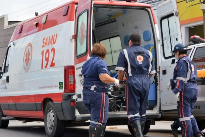 homem-cai-de-cavalo,-recebe-atendimento-medico-e-acaba-preso.-entenda