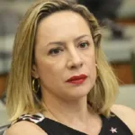 pt-mantem-pressao-por-candidatura-de-adriana-accorsi-ao-governo,-mas-ela-resiste 