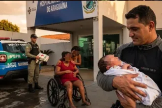 pm-auxilia-gestante-durante-trabalho-de-parto-dentro-de-casa,-em-aragoiania