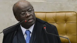 ex-stf,-joaquim-barbosa-entra-na-disputa-presidencial-pelo-dc