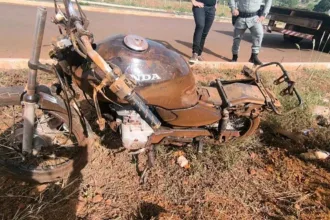 motociclista-morre-apos-perder-controle-e-colidir-proximo-a-lavoura-de-milho-em-jatai