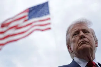 trump-diz-que-eua-suspenderam-ataque-contra-ira-planejado-para-terca-(19)-–-cnn-brasil