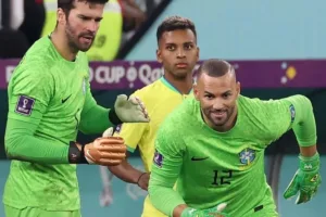 ancelotti-perde-confianca-em-goleiros-e-convoca-weverton-para-copa