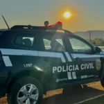 homem-agride-esposa-durante-almoco-em-familia-e-bebe-acaba-atingido,-em-jaragua