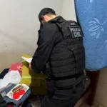 operacao-mira-grupo-suspeito-de-trafico-via-“delivery”-e-cumpre-40-mandados-em-goias