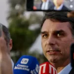 apos-audio-a-vorcaro,-51,7%-veem-flavio-bolsonaro-envolvido-em-escandalo-do-master