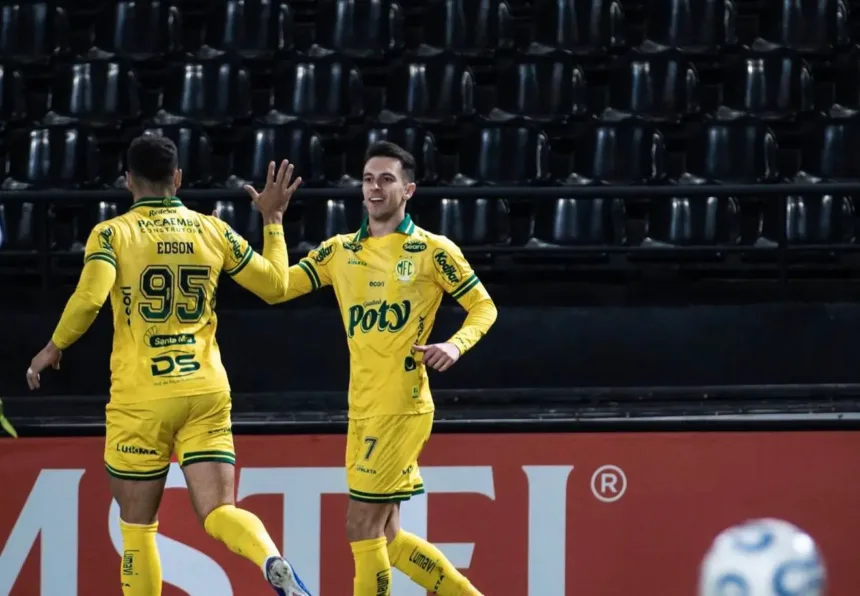 com-gol-de-ex-atletico,-mirassol-vence,-se-classifica-e-brasileiros-tem-noite-positiva-na-libertadores