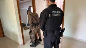 go:-ex-membro-da-seguranca-da-republica-e-preso-por-trafico-internacional-de-armas