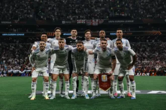 aston-villa-goleia-freiburg-na-decisao-e-conquista-titulo-da-liga-europa