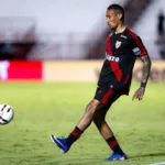 contra-o-lider-da-serie-b,-atletico-tem-desfalque-na-lateral-e-retorno-de-atacante