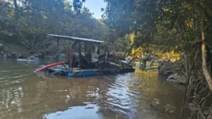 operacao-prende-grupo-de-garimpeiros-e-destroi-tres-balsas-em-goias