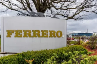 ferrero-e-condenada-apos-criancas-consumirem-kinder-ovo-com-larvas-em-mg